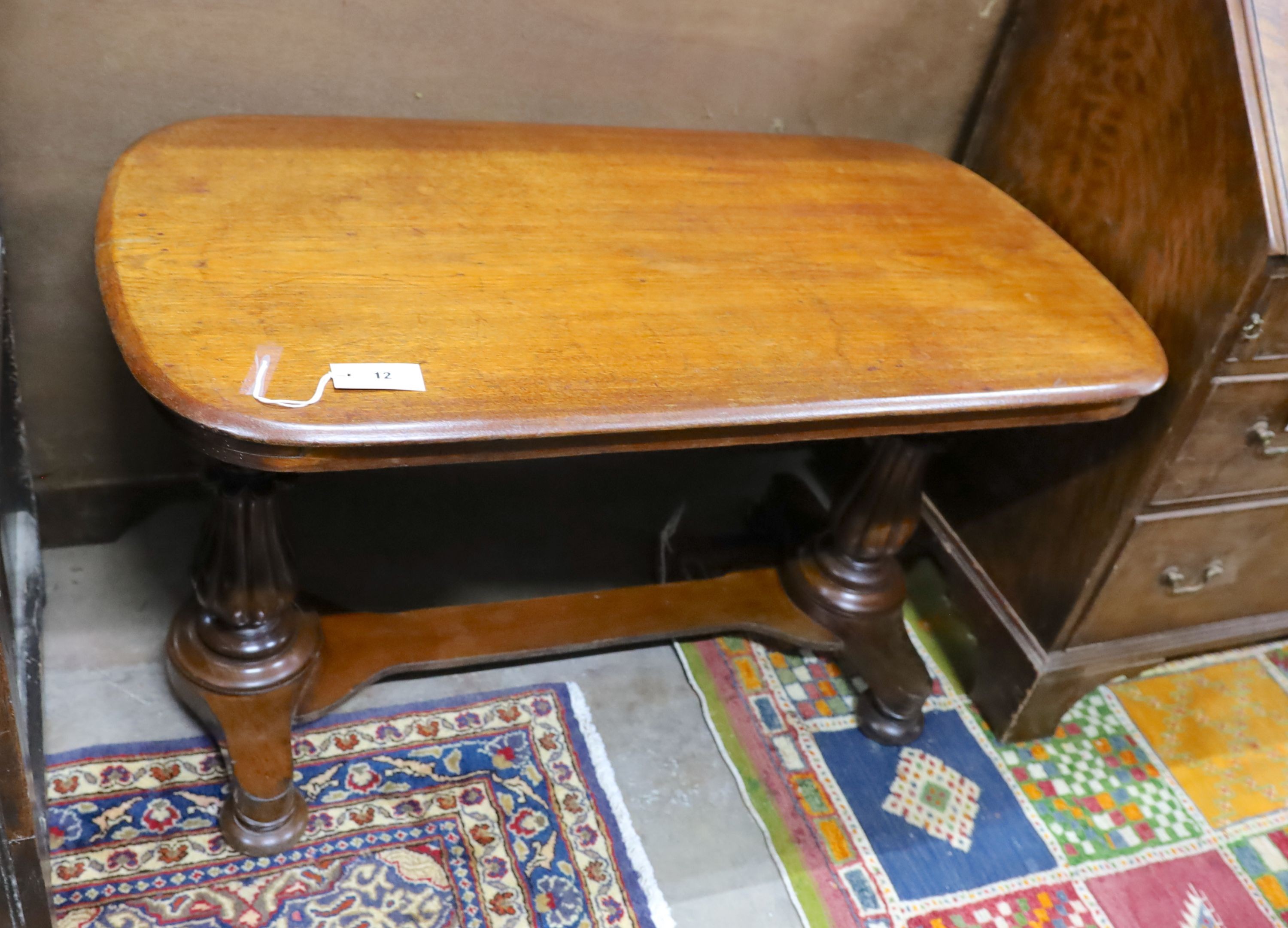 A George II mahogany folding card table on carved cabriole legs, width 76cm, depth 38cm, height 72cm